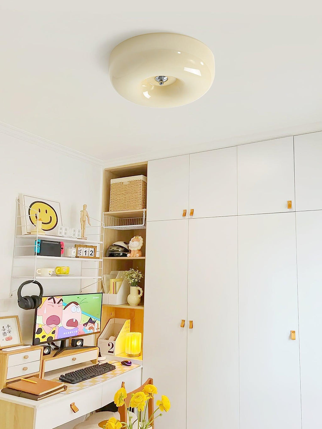 Cream Pudding Ceiling Lamp by FIFTH & BEAM — product view 10