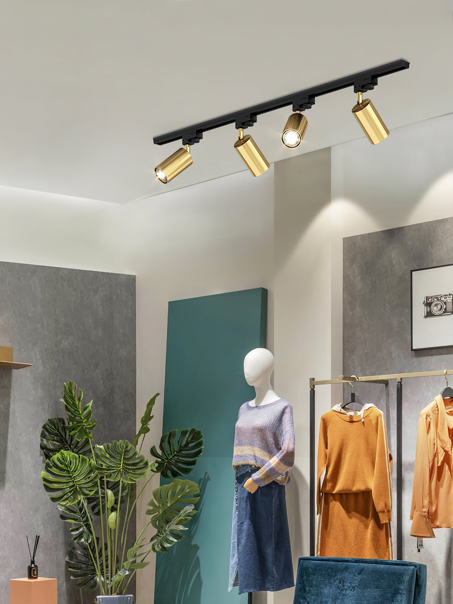 Gilded Rail Track Light by FIFTH & BEAM — product view 11