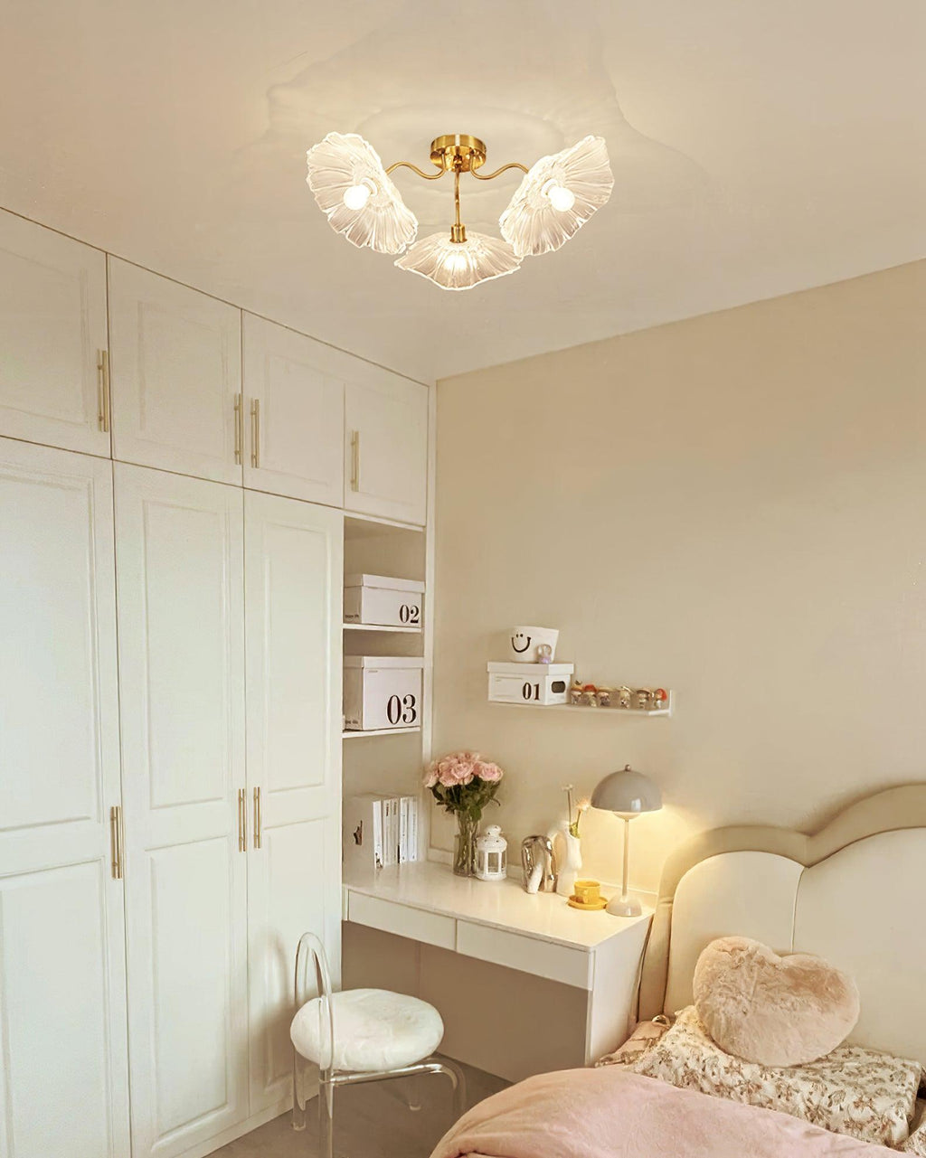 Lotus Leaf Glass Ceiling Lamp by FIFTH & BEAM — product view 8