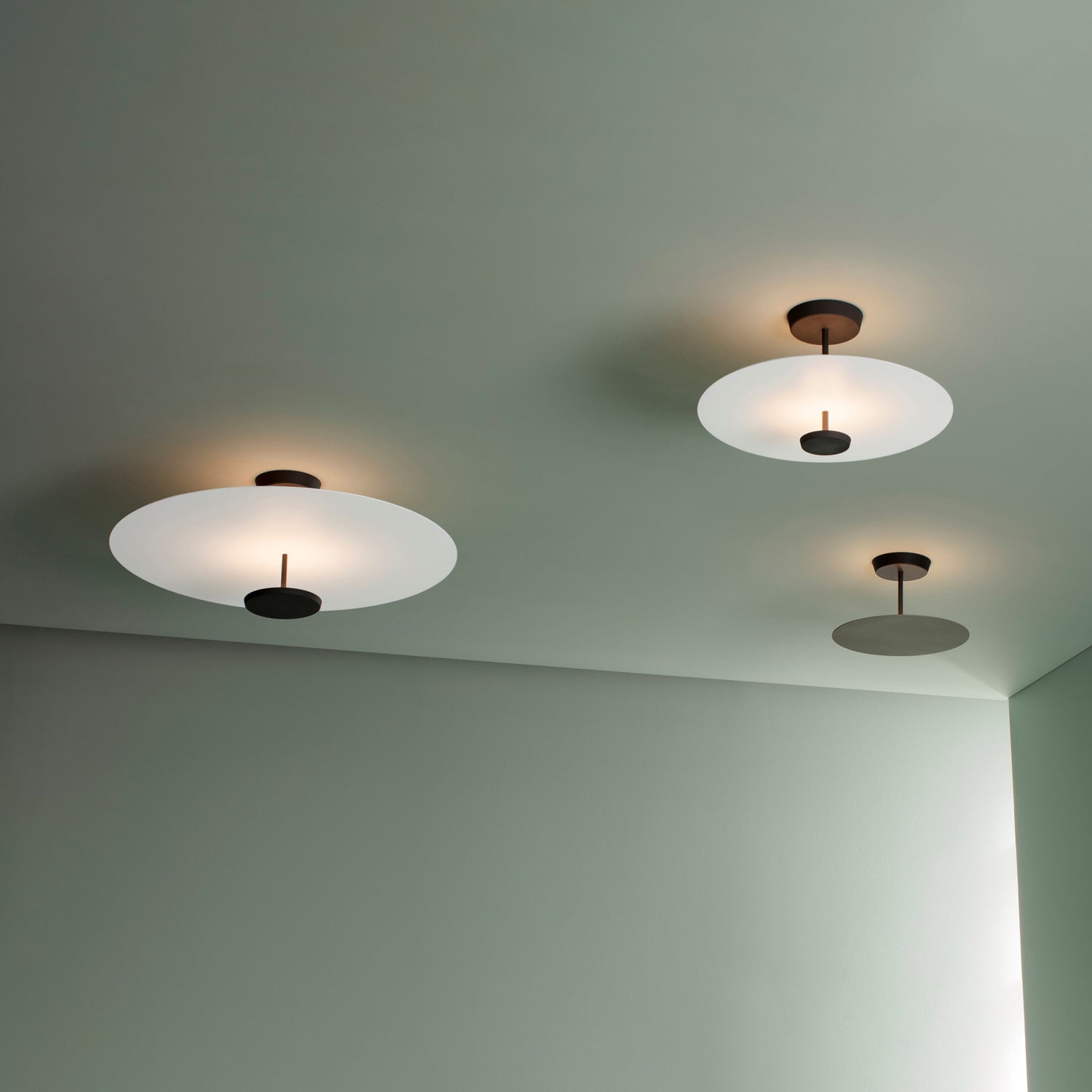 Omi Disc Ceiling Light by FIFTH & BEAM — product view 9