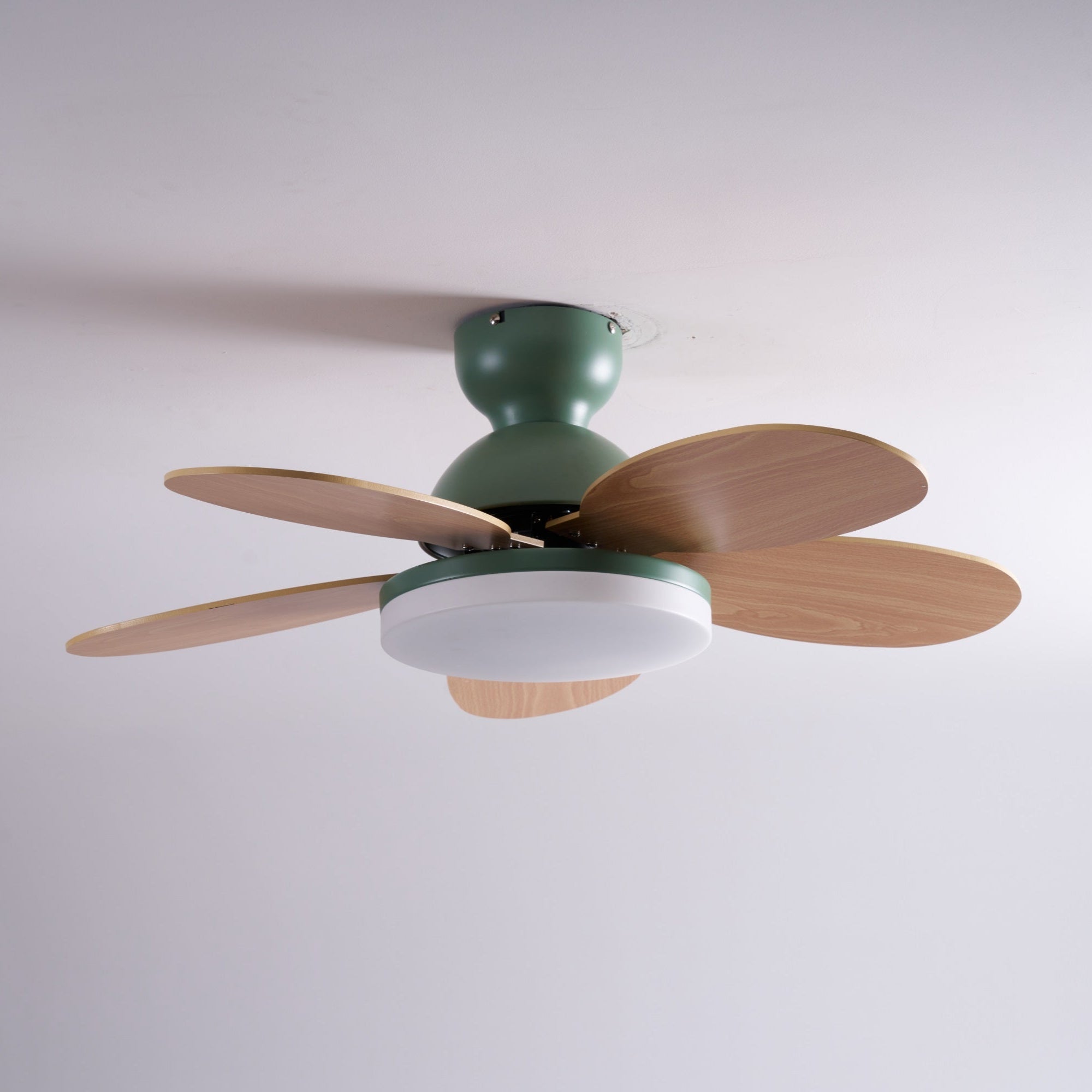 Petalo Ceiling Fan Light by FIFTH & BEAM — product view 21