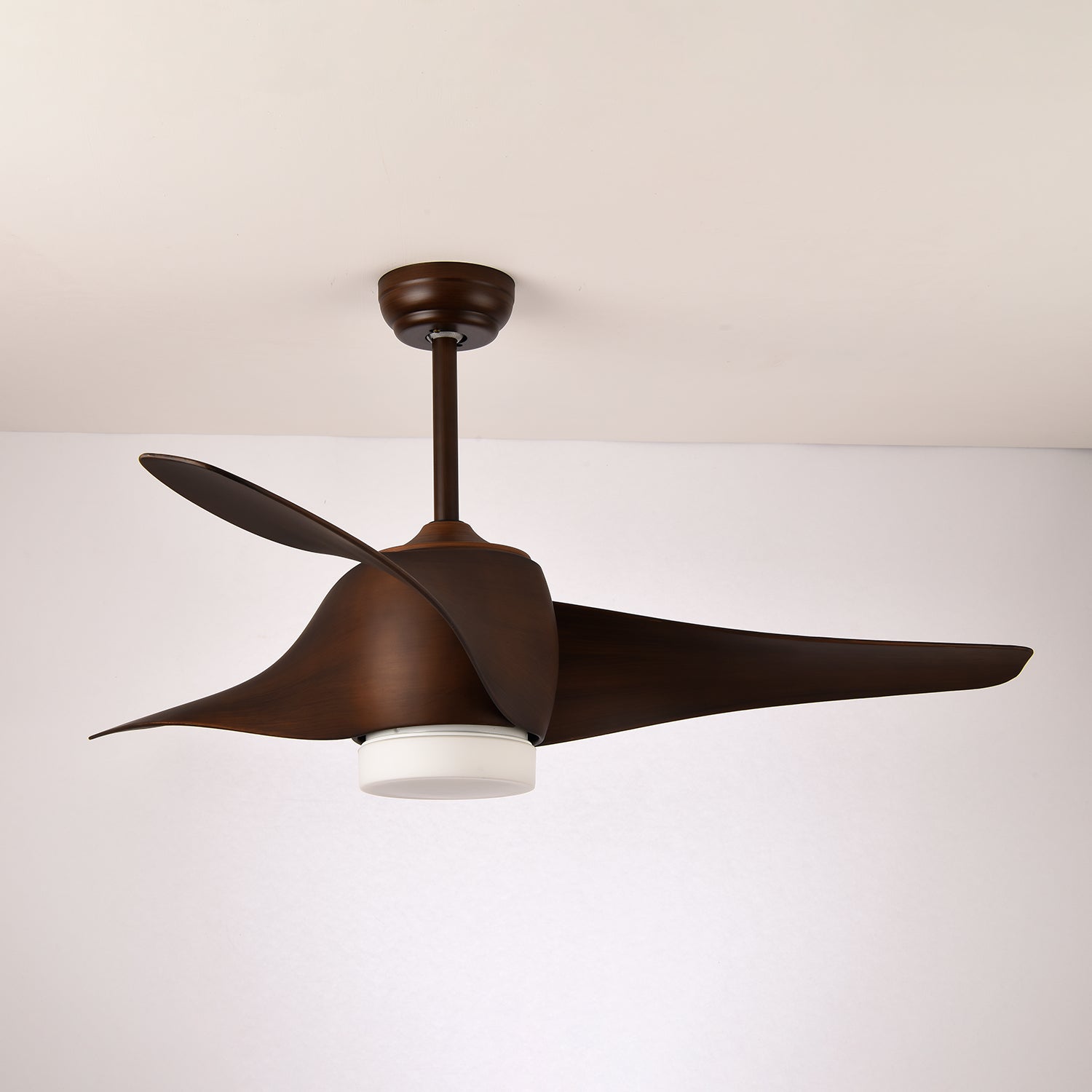 Verdantia Aero Ceiling Fan Light by FIFTH & BEAM — product view 2